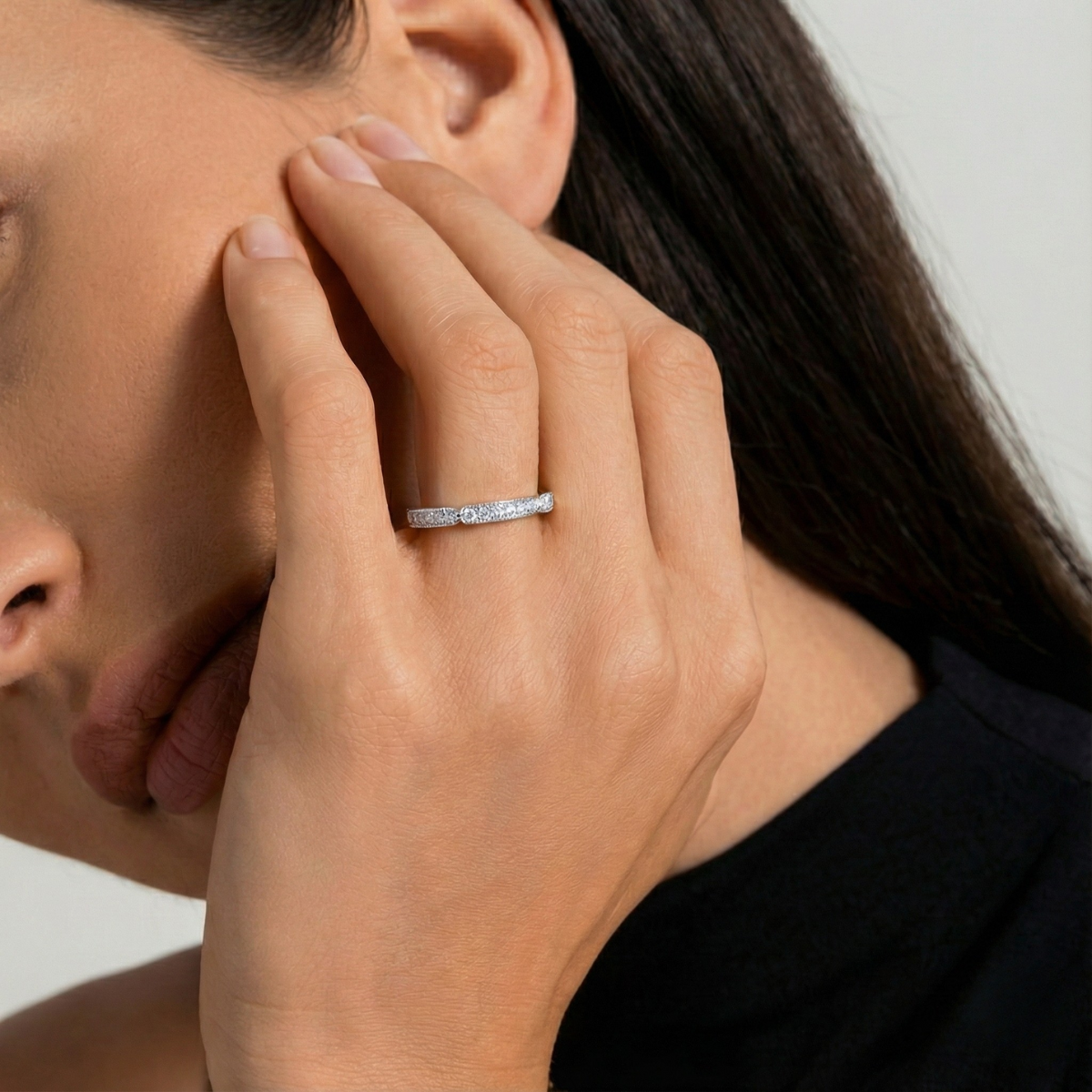 Moontrace - 0.1 ct (each)