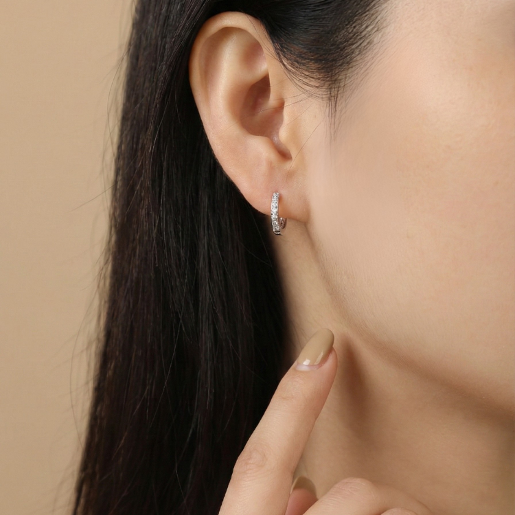 Ding Ding - 0.1 carat (Per Stone)